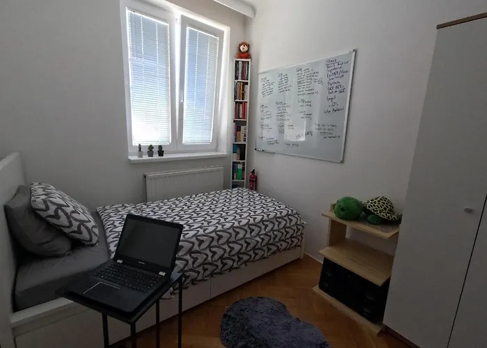 Vienna: Cozy 2-room Apt. דירה וינה